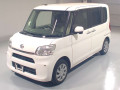 2017 Daihatsu Tanto
