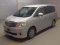 2013 Toyota Noah