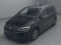 2016 Volkswagen Golf Touran