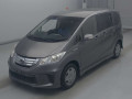 2013 Honda Freed hybrid