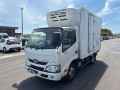 2017 Hino DUTRO