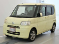 2010 Daihatsu Tanto