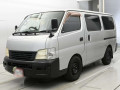 2001 Nissan Caravan Van