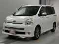 2009 Toyota Voxy