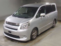 2007 Toyota Noah