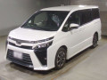 2017 Toyota Voxy