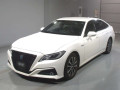 2019 Toyota Crown Hybrid