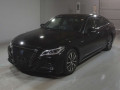 2019 Toyota Crown Hybrid