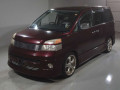 2003 Toyota Voxy