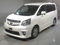 2010 Toyota Noah