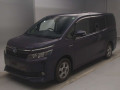 2015 Toyota Voxy
