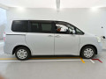 2009 Toyota Noah