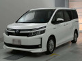 2016 Toyota Voxy
