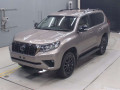 2022 Toyota Land Cruiser Prado