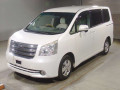 2008 Toyota Noah