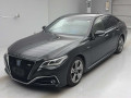 2019 Toyota Crown Hybrid