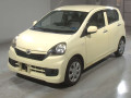 2013 Daihatsu Mira e:S