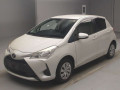 2017 Toyota Vitz