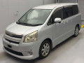 2007 Toyota Noah