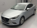 2017 Mazda Axela