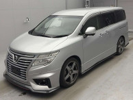 2018 Nissan Elgrand