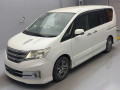 2013 Nissan Serena