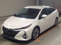 2019 Toyota Prius PHV