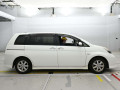2013 Toyota Isis