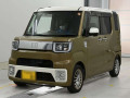 2016 Daihatsu Wake