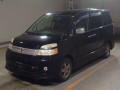 2006 Toyota Voxy
