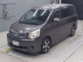 2013 Toyota Noah