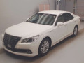 2013 Toyota Crown Hybrid