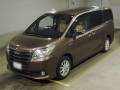 2014 Toyota Noah