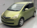 2005 Toyota Ractis
