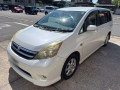 2007 Toyota Isis