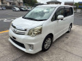 2011 Toyota Noah