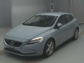 2017 Volvo V40