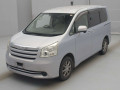 2009 Toyota Noah