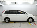 2010 Toyota Isis