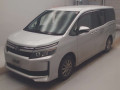 2015 Toyota Voxy