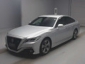 2019 Toyota Crown Hybrid