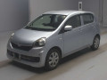 2017 Daihatsu Mira e:S
