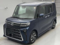2023 Daihatsu Tanto Custom