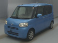 2011 Daihatsu Tanto