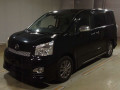 2013 Toyota Voxy