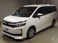 2017 Toyota Voxy