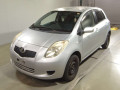 2005 Toyota Vitz