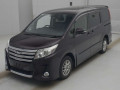 2016 Toyota Noah