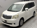2011 Toyota Noah