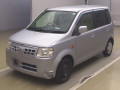 2013 Nissan Otti